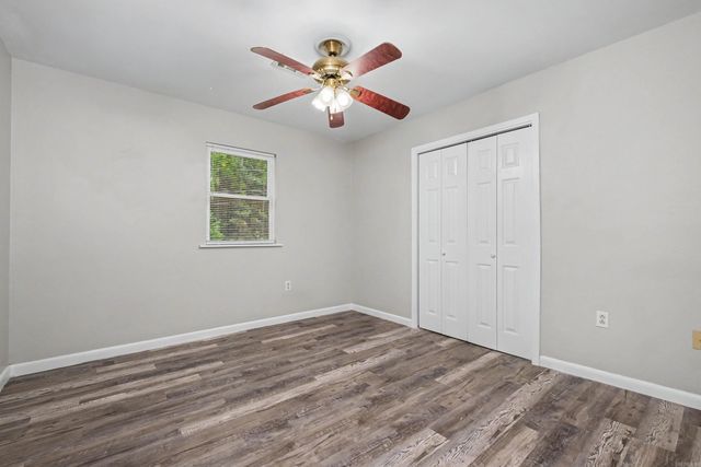 1200 Chris Drive, Benton, AR 72015