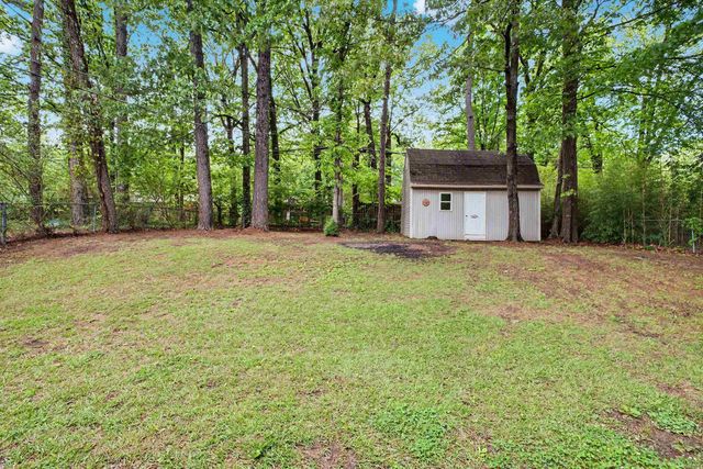 1200 Chris Drive, Benton, AR 72015