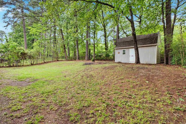1200 Chris Drive, Benton, AR 72015
