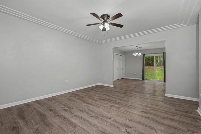 1200 Chris Drive, Benton, AR 72015
