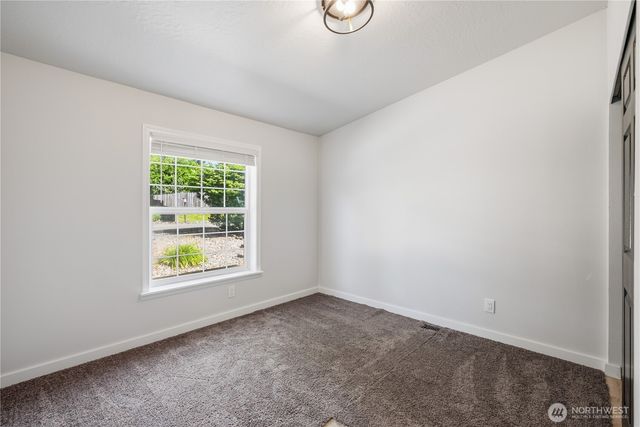 105 Robin Court, Longview, WA 98632