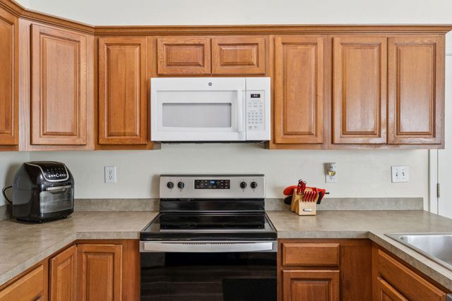 101 Angel Oaks Court, Ladson, SC 29456