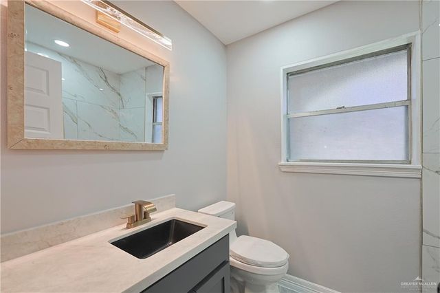 506 S Clifford Drive, Weslaco, TX 78596