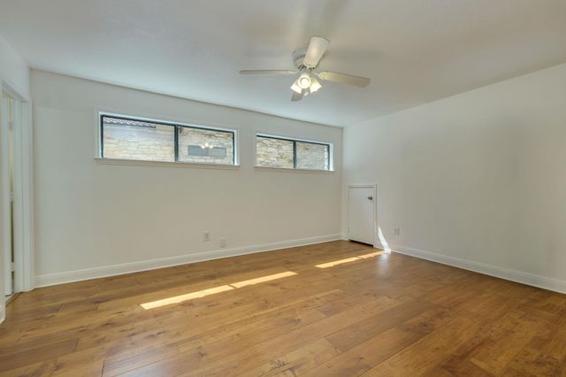 103 Crescent BLF, Lakeway, TX 78734