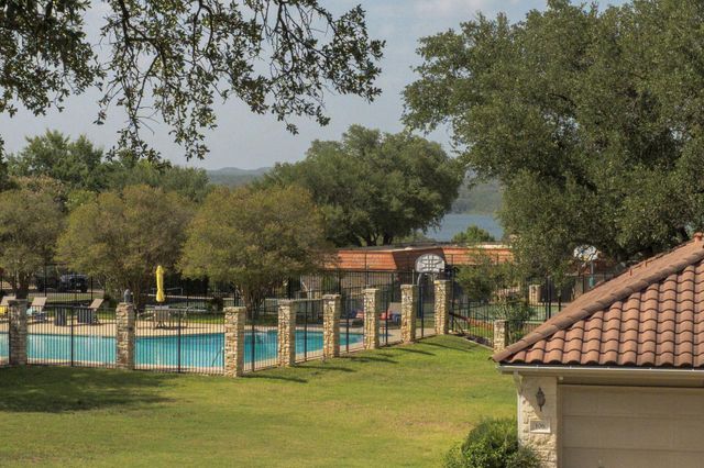 103 Crescent BLF, Lakeway, TX 78734