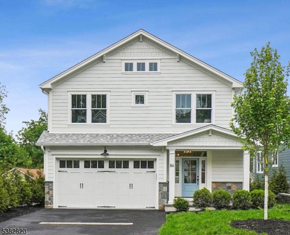 86 Ashwood Ave, Summit City, NJ 07901