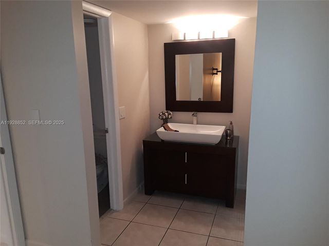 250 180th Drive 159, Sunny Isles Beach, FL 33160