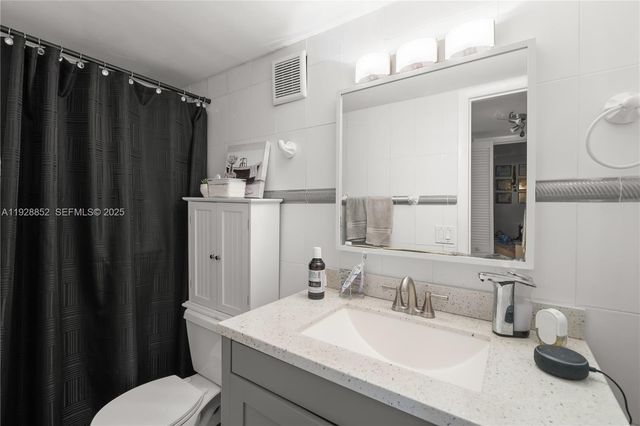 250 180th Drive 159, Sunny Isles Beach, FL 33160