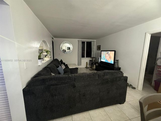250 180th Drive 159, Sunny Isles Beach, FL 33160