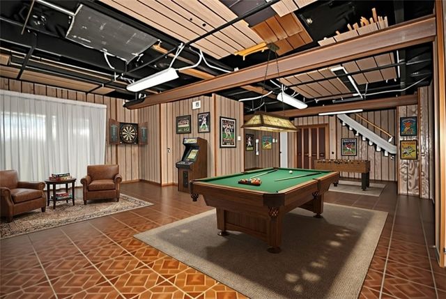 478 Cecil Henderson Road, Cecil, PA 15321