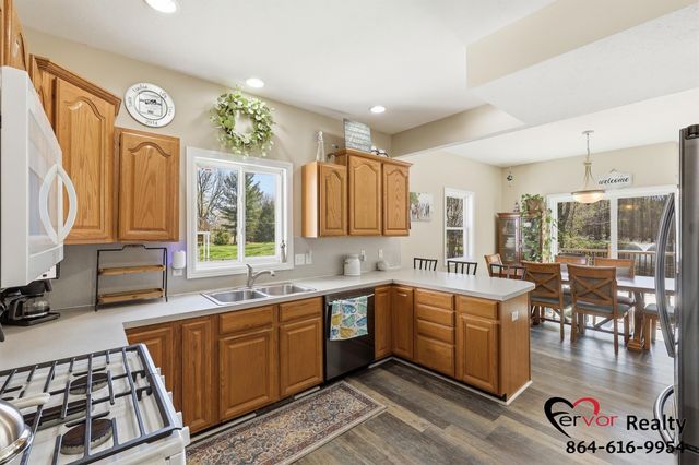 2066 52nd Street Sw, City Of Wyoming, MI 49519