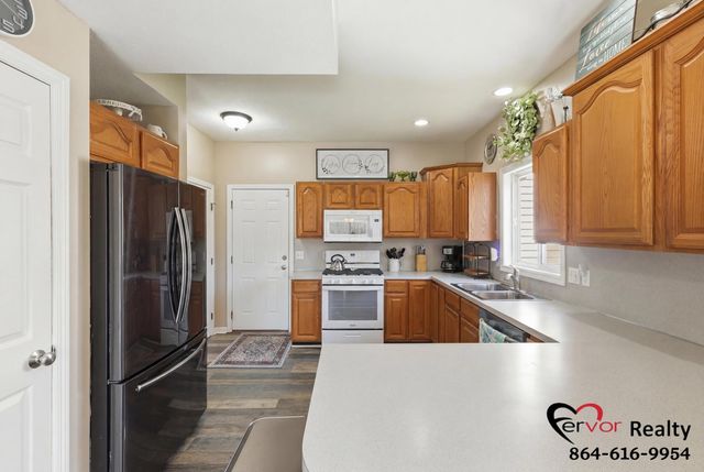 2066 52nd Street Sw, City Of Wyoming, MI 49519