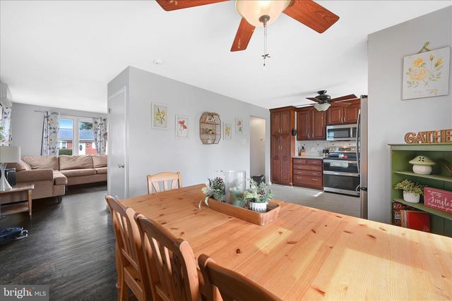 6 OVERLOOK DR, Quarryville, PA 17566