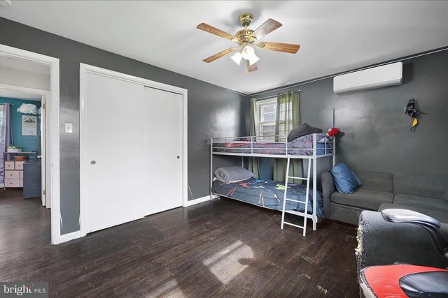 6 OVERLOOK DR, Quarryville, PA 17566