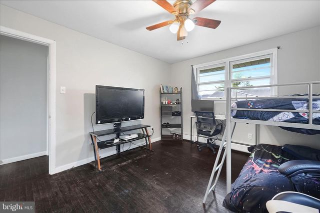 6 OVERLOOK DR, Quarryville, PA 17566