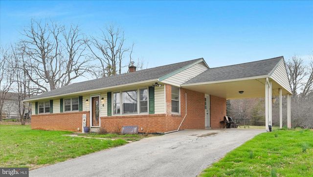 6 OVERLOOK DR, Quarryville, PA 17566