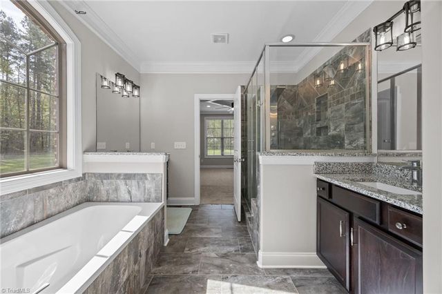 432 Vine Drive, Lexington, NC 27292