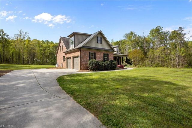 432 Vine Drive, Lexington, NC 27292