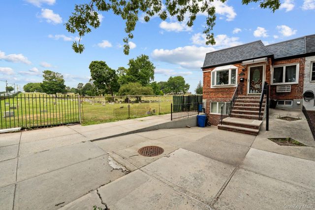 67-01 Eliot Avenue, Middle Village, NY 11379