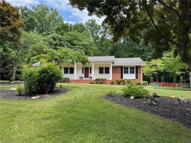 268 Magnolia Avenue, Mocksville, NC 27028