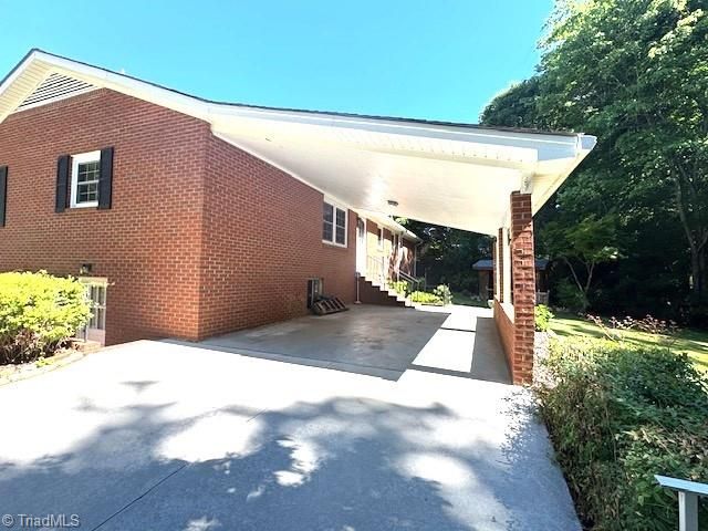 268 Magnolia Avenue, Mocksville, NC 27028