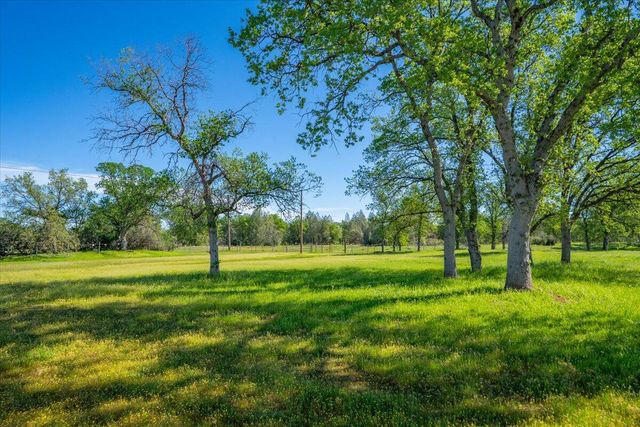 3307 Tarmac Road, Redding, CA 96003