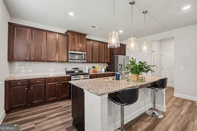 170 Glen Abbey Circle, Fairburn, GA 30213