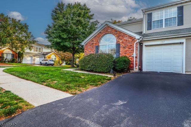 257 Luton Way, Franklin Twp., NJ 08873