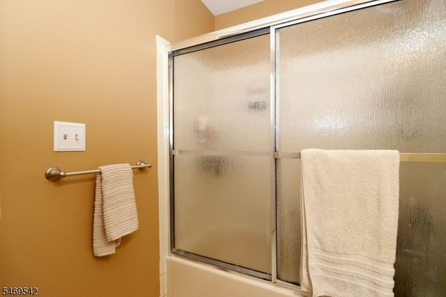257 Luton Way, Franklin Twp., NJ 08873