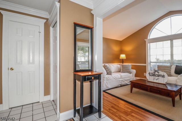 257 Luton Way, Franklin Twp., NJ 08873
