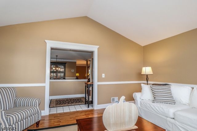 257 Luton Way, Franklin Twp., NJ 08873