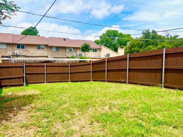 11923 Garden Terrace Drive, Dallas, TX 75243