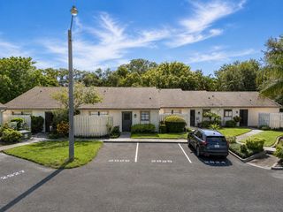 2927 63RD STREET W, Bradenton, FL 34209