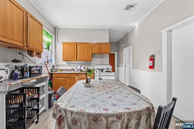 200 Ferry Street, Newark, NJ 07105