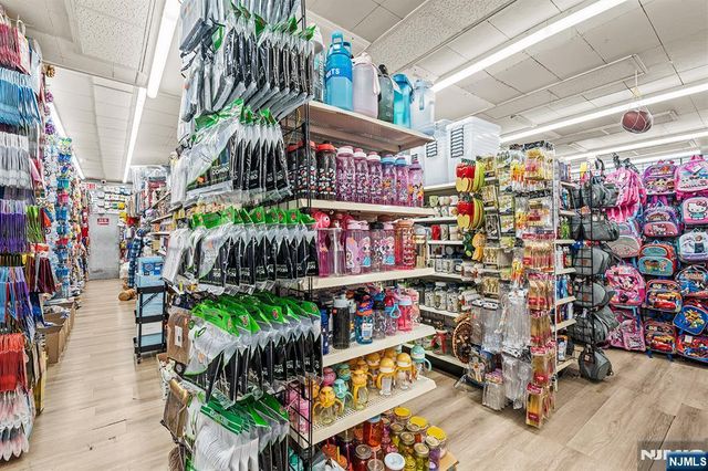 200 Ferry Street, Newark, NJ 07105