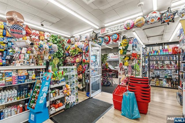 200 Ferry Street, Newark, NJ 07105