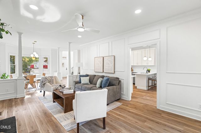 1725 Briarforest Place, Raleigh, NC 27615