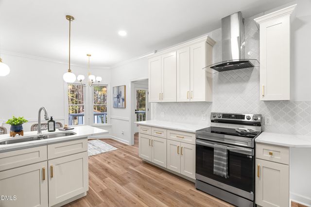 1725 Briarforest Place, Raleigh, NC 27615