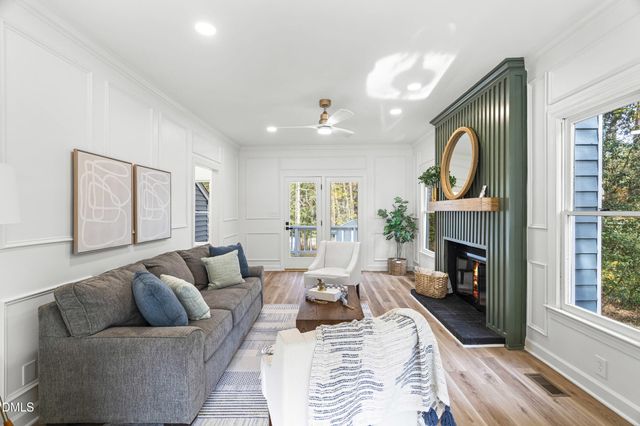 1725 Briarforest Place, Raleigh, NC 27615
