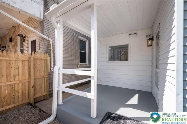 716 North New, Bethlehem City, PA 18018