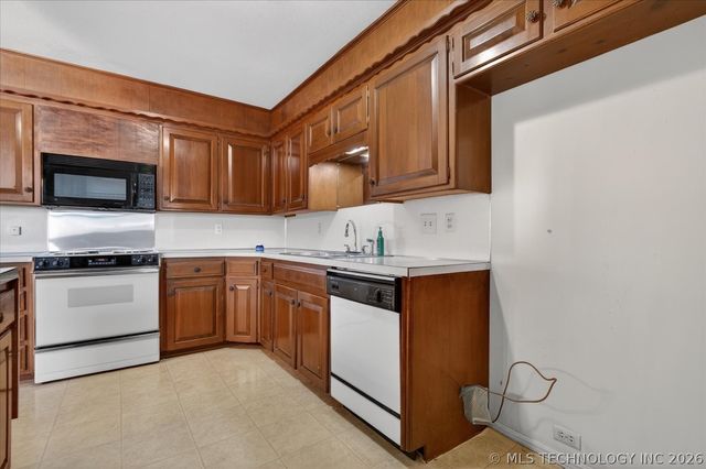 1401 SE SWAN Drive 0, Bartlesville, OK 74006