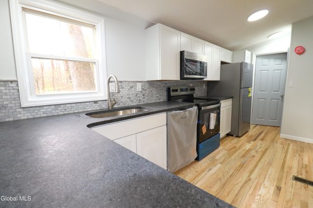 1061 Muriel Peterson Drive, Princetown, NY 12056