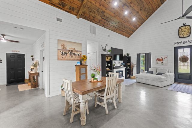 7122 Farm Road 1499, Sumner, TX 75486