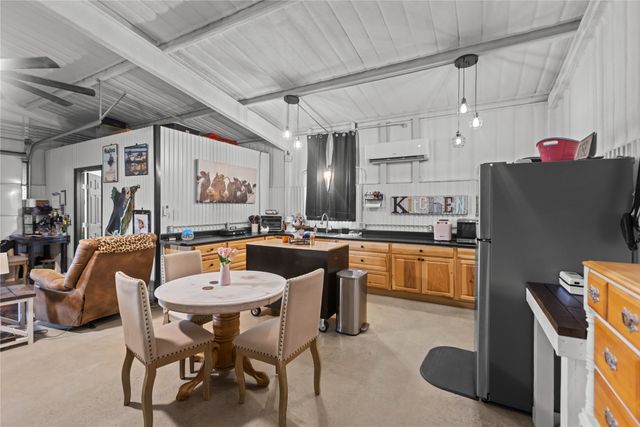 7122 Farm Road 1499, Sumner, TX 75486