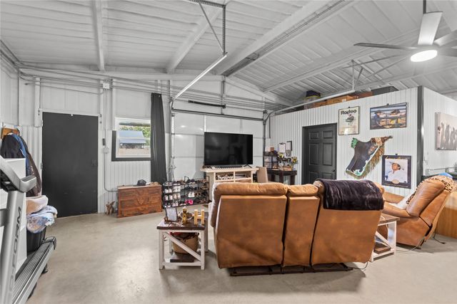 7122 Farm Road 1499, Sumner, TX 75486