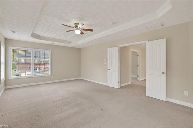 1105 Timber Neck MALL, Chesapeake, VA 23320