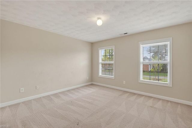 1105 Timber Neck MALL, Chesapeake, VA 23320