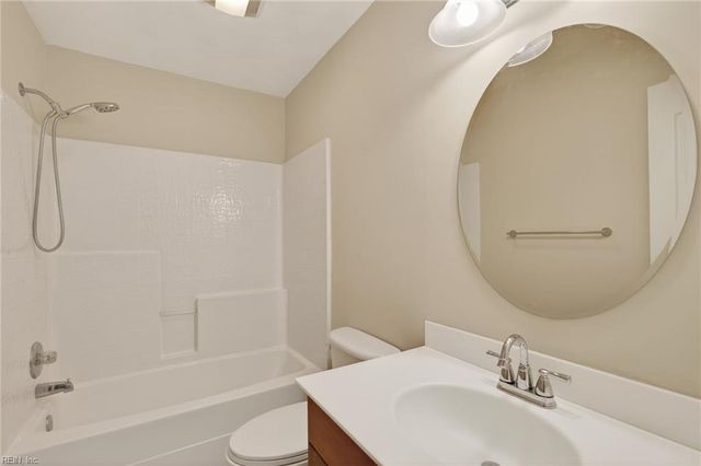 1105 Timber Neck MALL, Chesapeake, VA 23320