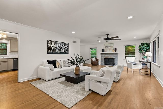 2104 Brownwood Rd, Little Rock, AR 72207