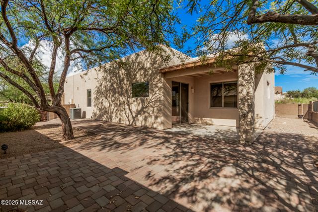 10836 S Heart Break Ridge Place, Vail, AZ 85641